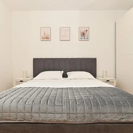 Smile&waves * Trogir