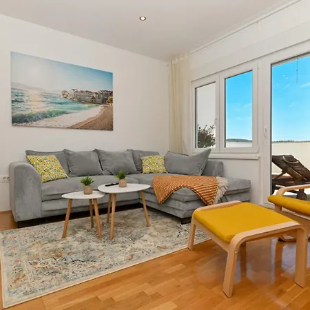 Apartment Smile&waves